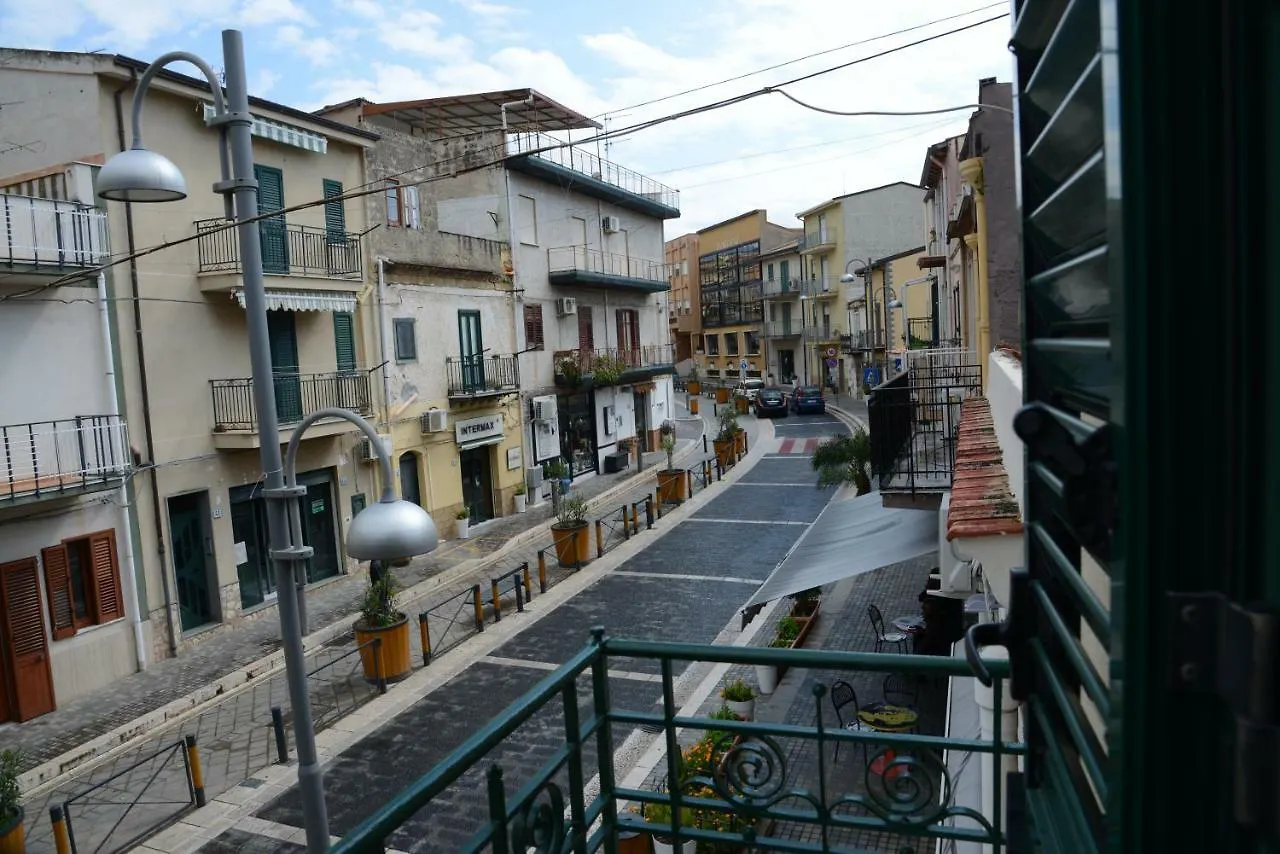 City House Villa Campofelice Di Roccella 0*,